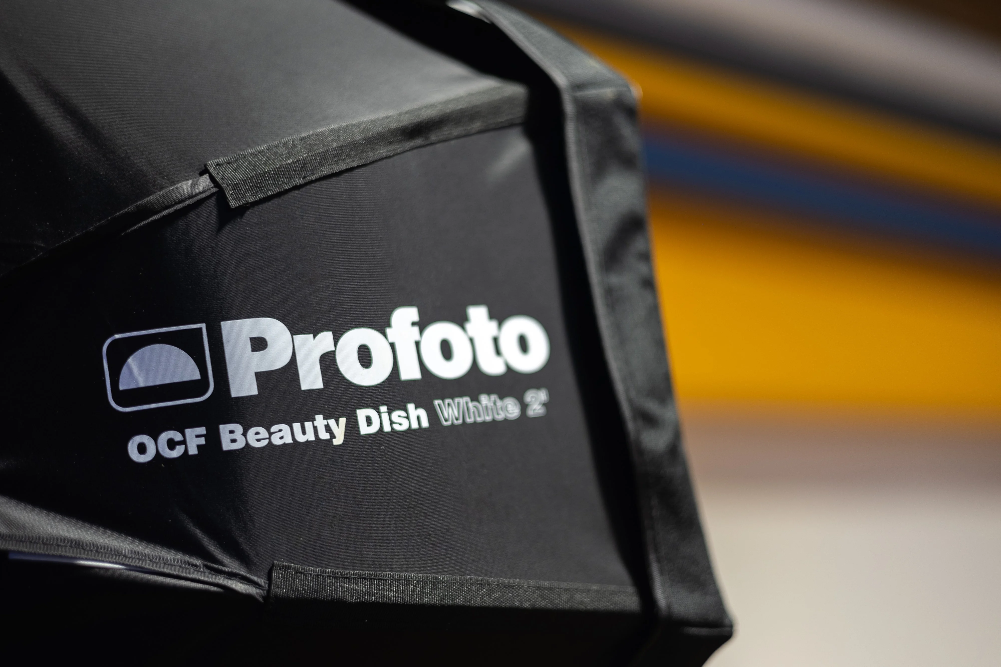 Profoto OCF beauty dish